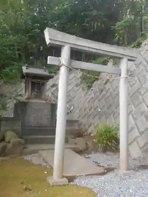 白旗神社の末社・摂社