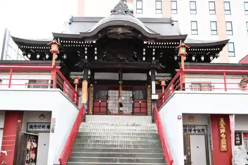 豊川稲荷札幌別院(玉宝禅寺)の本殿