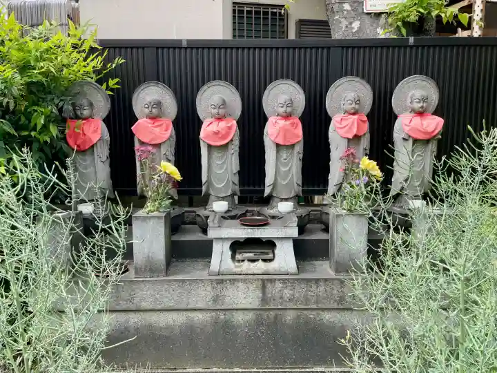 大林院の{uncategorized: "未分類", other: "その他", undefined: "問題あり", building: "その他建物", grave: "お墓", sacred_gate: "鳥居", guardian: "狛犬", statue: "像", buddha: "仏像", history: "歴史", nature: "自然", garden: "庭園", animal: "動物", pagoda: "塔", temizu: "手水舎", mountain_gate: "山門・神門", sanctuary: "本殿・本堂", subordinate: "末社・摂社", art: "芸術", scenery: "景色", jizo: "地蔵", ema: "絵馬", goshuin: "御朱印", omikuji: "おみくじ", items: "授与品その他", amulet: "お守り", goshuincho: "御朱印帳", eats: "食事", festival: "お祭り", votive_dance: "神楽", shichigosan: "七五三参", wedding: "結婚式", experience: "体験その他", initially: "初詣", around: "周辺", anti_infection: "感染症対策"}