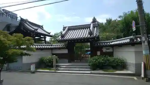 銀山寺の山門・神門