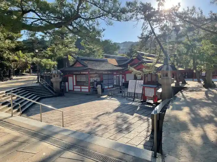 厳島神社(広島県)