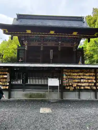 秩父神社の{uncategorized: "未分類", other: "その他", undefined: "問題あり", building: "その他建物", grave: "お墓", sacred_gate: "鳥居", guardian: "狛犬", statue: "像", buddha: "仏像", history: "歴史", nature: "自然", garden: "庭園", animal: "動物", pagoda: "塔", temizu: "手水舎", mountain_gate: "山門・神門", sanctuary: "本殿・本堂", subordinate: "末社・摂社", art: "芸術", scenery: "景色", jizo: "地蔵", ema: "絵馬", goshuin: "御朱印", omikuji: "おみくじ", items: "授与品その他", amulet: "お守り", goshuincho: "御朱印帳", eats: "食事", festival: "お祭り", votive_dance: "神楽", shichigosan: "七五三参", wedding: "結婚式", experience: "体験その他", initially: "初詣", around: "周辺", anti_infection: "感染症対策"}