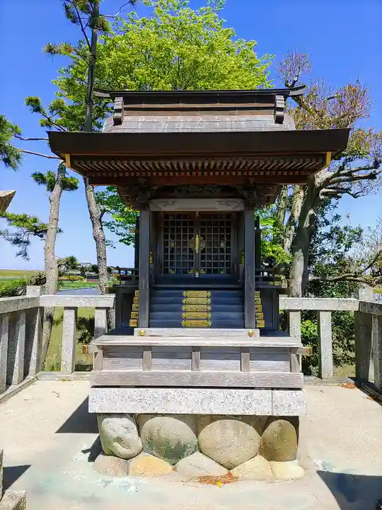 八幡社の本殿・本堂