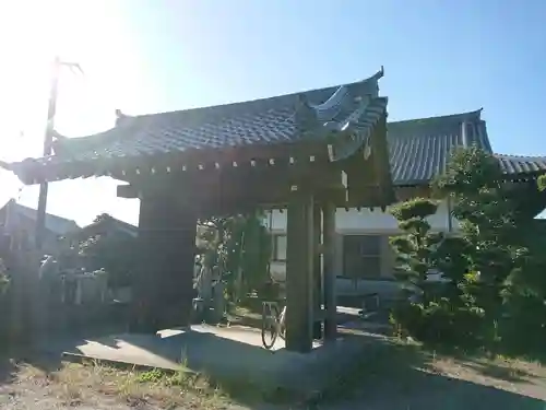 法輪寺の山門