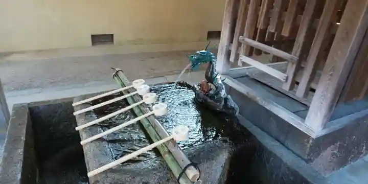 藤森神社の手水舎