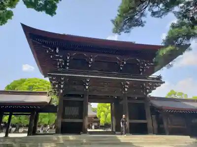 明治神宮の山門・神門