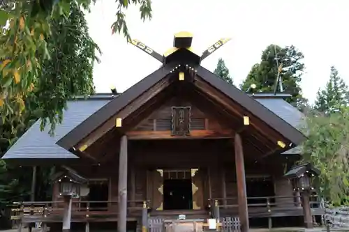 開成山大神宮の本殿・本堂