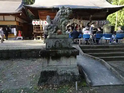 大神神社の狛犬