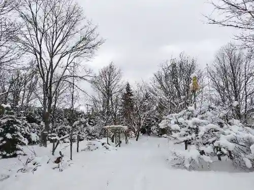 美瑛神社の庭園