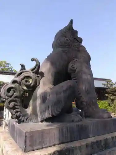 結城神社の狛犬