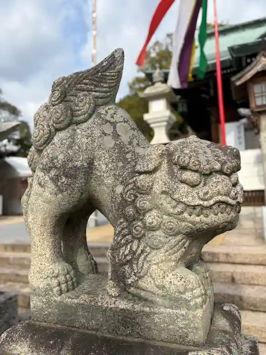 草津八幡宮の狛犬