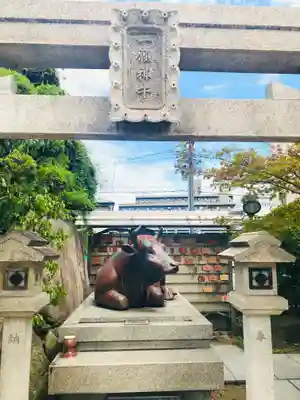 加賀屋天満宮の像