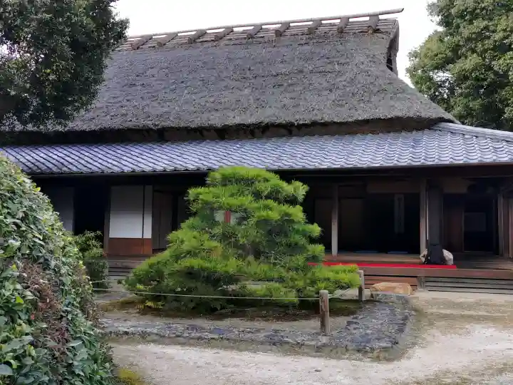 慈光院の{uncategorized: "未分類", other: "その他", undefined: "問題あり", building: "その他建物", grave: "お墓", sacred_gate: "鳥居", guardian: "狛犬", statue: "像", buddha: "仏像", history: "歴史", nature: "自然", garden: "庭園", animal: "動物", pagoda: "塔", temizu: "手水舎", mountain_gate: "山門・神門", sanctuary: "本殿・本堂", subordinate: "末社・摂社", art: "芸術", scenery: "景色", jizo: "地蔵", ema: "絵馬", goshuin: "御朱印", omikuji: "おみくじ", items: "授与品その他", amulet: "お守り", goshuincho: "御朱印帳", eats: "食事", festival: "お祭り", votive_dance: "神楽", shichigosan: "七五三参", wedding: "結婚式", experience: "体験その他", initially: "初詣", around: "周辺", anti_infection: "感染症対策"}