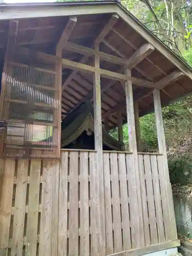 八幡神社の本殿