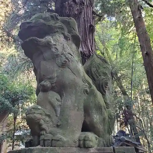 森大明神社の狛犬