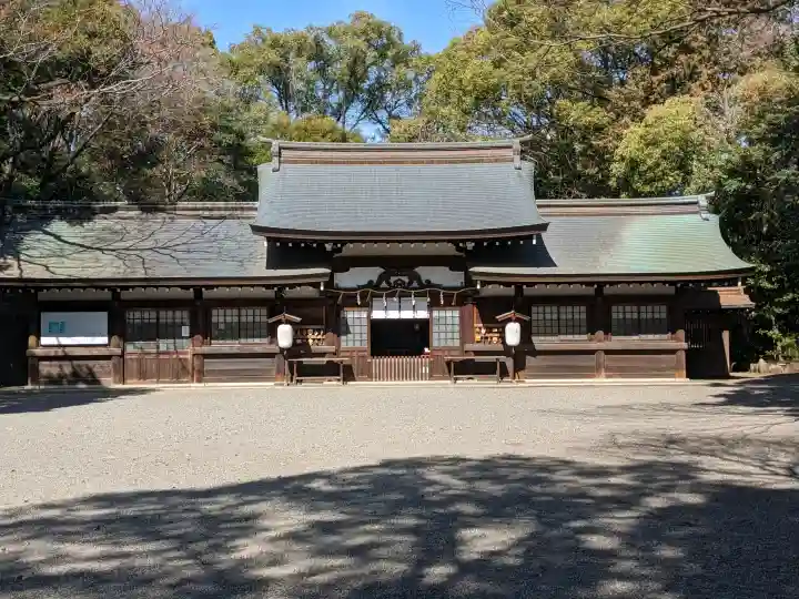 高座結御子神社(熱田神宮摂社)の{uncategorized: "未分類", other: "その他", undefined: "問題あり", building: "その他建物", grave: "お墓", sacred_gate: "鳥居", guardian: "狛犬", statue: "像", buddha: "仏像", history: "歴史", nature: "自然", garden: "庭園", animal: "動物", pagoda: "塔", temizu: "手水舎", mountain_gate: "山門・神門", sanctuary: "本殿・本堂", subordinate: "末社・摂社", art: "芸術", scenery: "景色", jizo: "地蔵", ema: "絵馬", goshuin: "御朱印", omikuji: "おみくじ", items: "授与品その他", amulet: "お守り", goshuincho: "御朱印帳", eats: "食事", festival: "お祭り", votive_dance: "神楽", shichigosan: "七五三参", wedding: "結婚式", experience: "体験その他", initially: "初詣", around: "周辺", anti_infection: "感染症対策"}