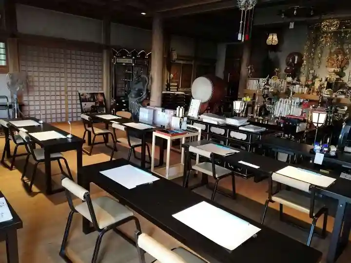 安房高野山妙音院の本殿・本堂