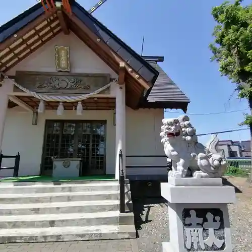 三里塚神社の本殿