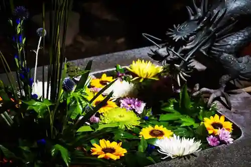 東海市熊野神社の手水舎