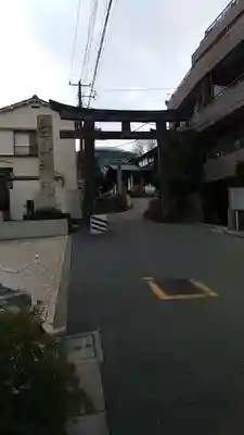 白山神社の鳥居