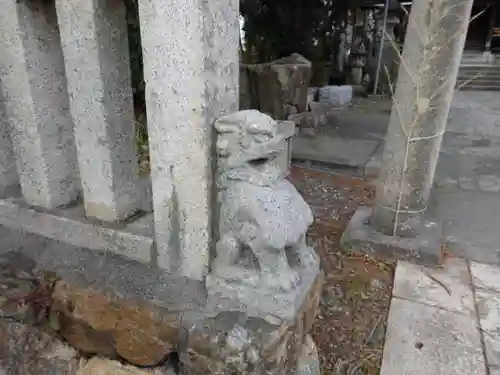 金山神社の狛犬