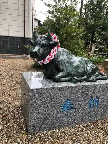 八幡神社の狛犬