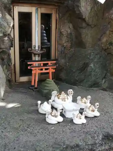 葛西神社の末社・摂社