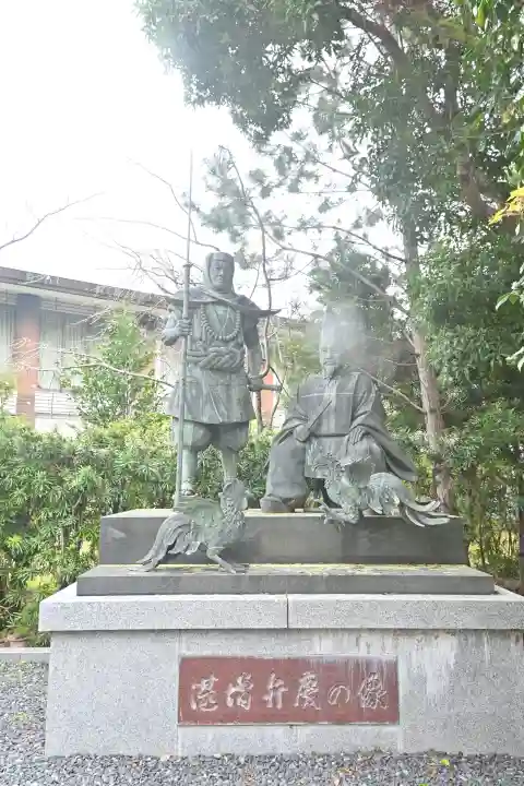 闘鶏神社の{uncategorized: "未分類", other: "その他", undefined: "問題あり", building: "その他建物", grave: "お墓", sacred_gate: "鳥居", guardian: "狛犬", statue: "像", buddha: "仏像", history: "歴史", nature: "自然", garden: "庭園", animal: "動物", pagoda: "塔", temizu: "手水舎", mountain_gate: "山門・神門", sanctuary: "本殿・本堂", subordinate: "末社・摂社", art: "芸術", scenery: "景色", jizo: "地蔵", ema: "絵馬", goshuin: "御朱印", omikuji: "おみくじ", items: "授与品その他", amulet: "お守り", goshuincho: "御朱印帳", eats: "食事", festival: "お祭り", votive_dance: "神楽", shichigosan: "七五三参", wedding: "結婚式", experience: "体験その他", initially: "初詣", around: "周辺", anti_infection: "感染症対策"}