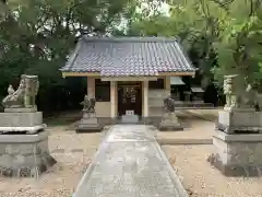 和爾良神社の本殿