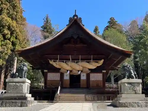 諏訪大社下社秋宮の本殿・本堂