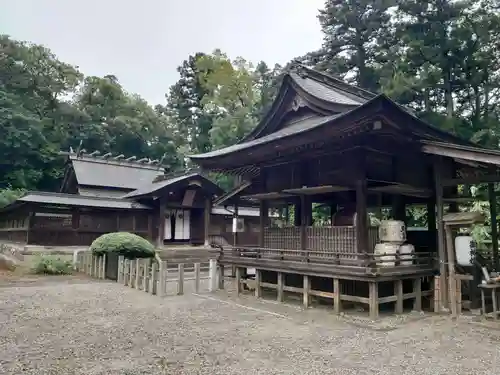小御門神社の本殿・本堂