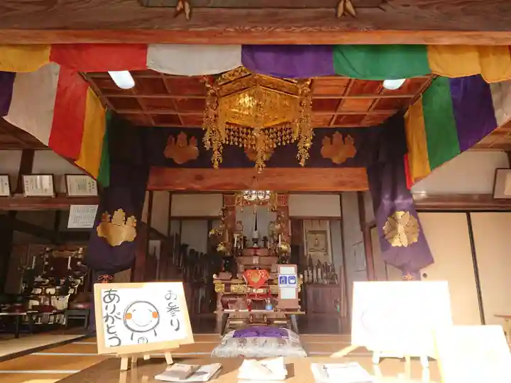 神宮寺の本殿・本堂