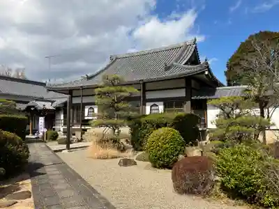 横蔵寺の本殿・本堂