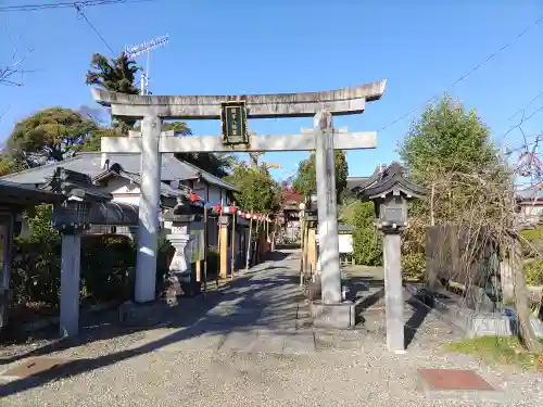 鶴峯八幡宮の鳥居