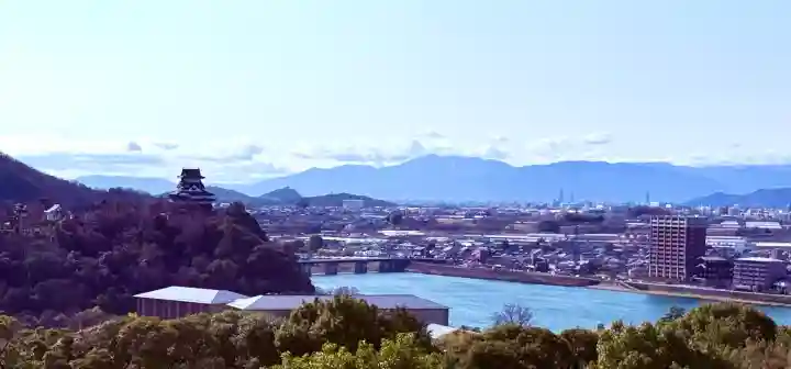 成田山名古屋別院大聖寺(犬山成田山)の{uncategorized: "未分類", other: "その他", undefined: "問題あり", building: "その他建物", grave: "お墓", sacred_gate: "鳥居", guardian: "狛犬", statue: "像", buddha: "仏像", history: "歴史", nature: "自然", garden: "庭園", animal: "動物", pagoda: "塔", temizu: "手水舎", mountain_gate: "山門・神門", sanctuary: "本殿・本堂", subordinate: "末社・摂社", art: "芸術", scenery: "景色", jizo: "地蔵", ema: "絵馬", goshuin: "御朱印", omikuji: "おみくじ", items: "授与品その他", amulet: "お守り", goshuincho: "御朱印帳", eats: "食事", festival: "お祭り", votive_dance: "神楽", shichigosan: "七五三参", wedding: "結婚式", experience: "体験その他", initially: "初詣", around: "周辺", anti_infection: "感染症対策"}