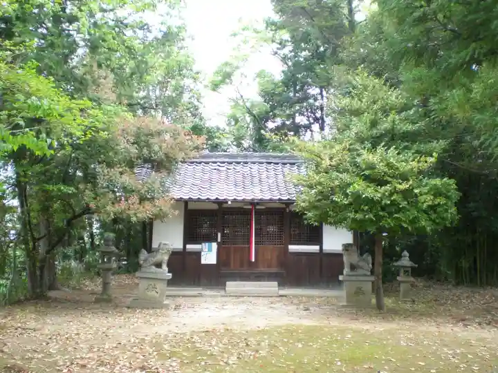 森市神社(村屋坐彌冨都比賣神社摂社)の本殿・本堂