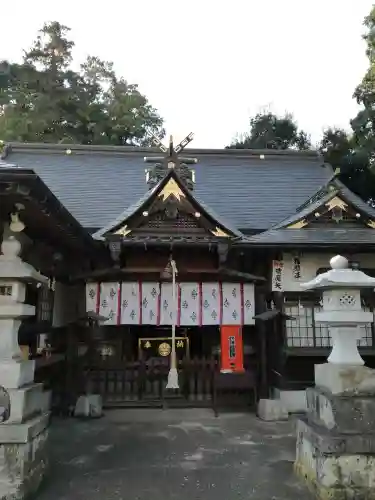 白蛇辨財天の本殿・本堂