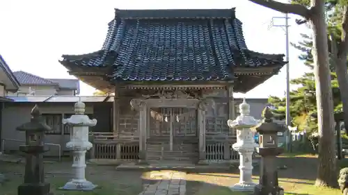 諏訪神社の本殿・本堂