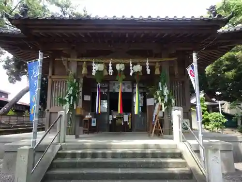 片瀬諏訪神社の本殿・本堂