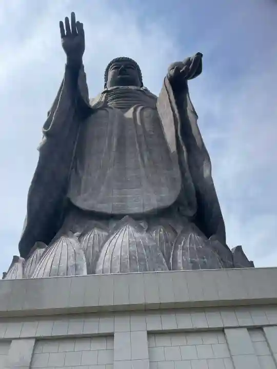 東本願寺本廟 牛久浄苑(牛久大仏)(茨城県)