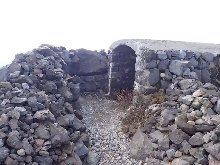 樽前山奥宮のその他建物