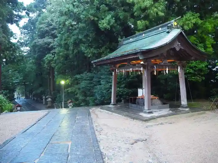 志波彦神社・鹽竈神社の手水舎