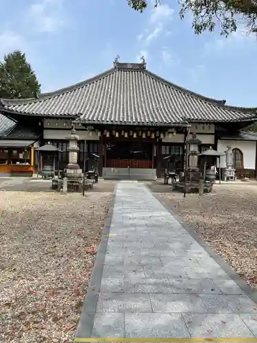 八事山 興正寺の本殿・本堂