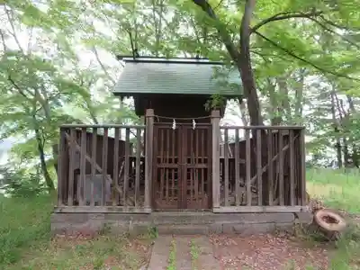 健御名方富命彦神別神社の末社・摂社