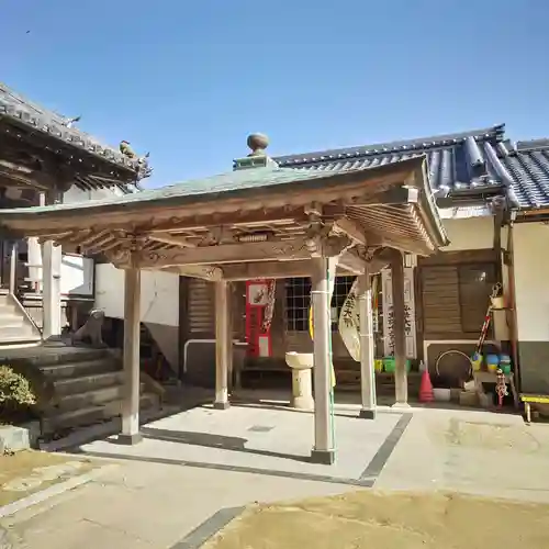 医徳院の本殿・本堂