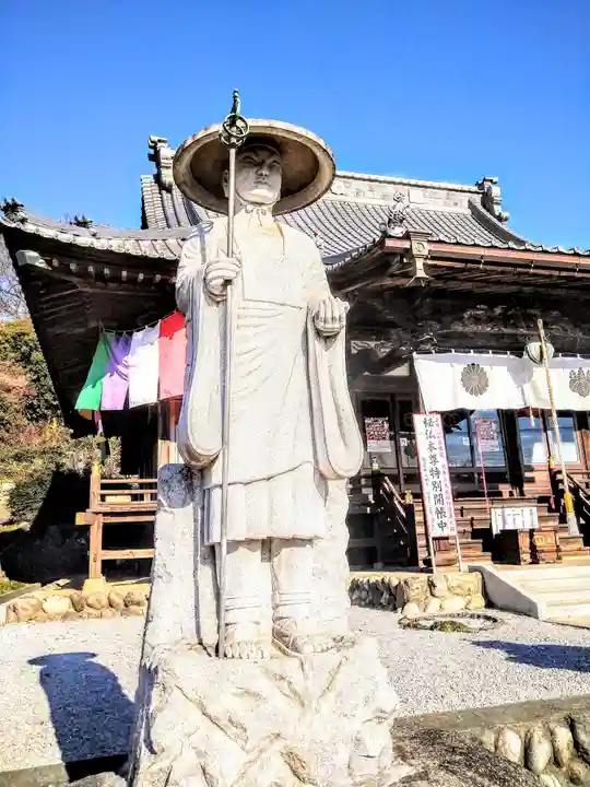 埼玉厄除け開運大師・龍泉寺(切り絵御朱印発祥の寺)(埼玉県)