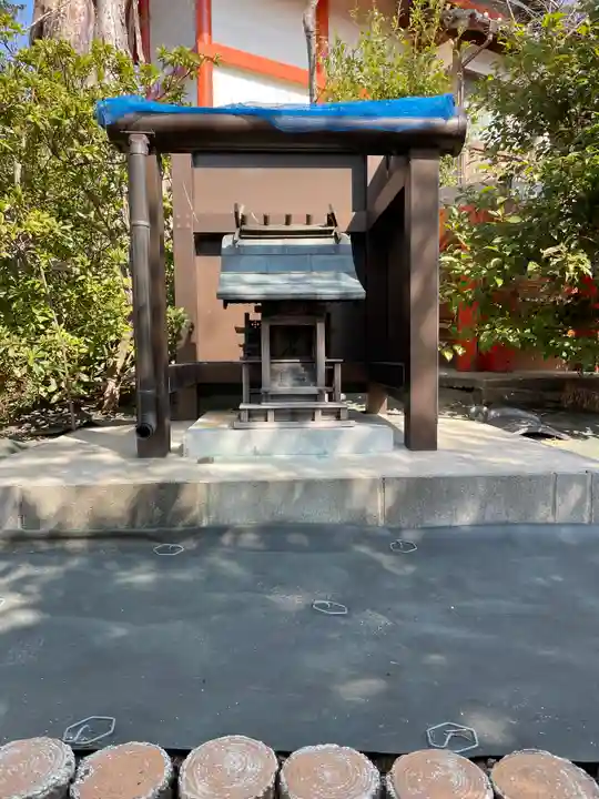 浅香山稲荷神社の末社・摂社