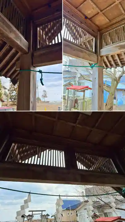 月崎神社の{uncategorized: "未分類", other: "その他", undefined: "問題あり", building: "その他建物", grave: "お墓", sacred_gate: "鳥居", guardian: "狛犬", statue: "像", buddha: "仏像", history: "歴史", nature: "自然", garden: "庭園", animal: "動物", pagoda: "塔", temizu: "手水舎", mountain_gate: "山門・神門", sanctuary: "本殿・本堂", subordinate: "末社・摂社", art: "芸術", scenery: "景色", jizo: "地蔵", ema: "絵馬", goshuin: "御朱印", omikuji: "おみくじ", items: "授与品その他", amulet: "お守り", goshuincho: "御朱印帳", eats: "食事", festival: "お祭り", votive_dance: "神楽", shichigosan: "七五三参", wedding: "結婚式", experience: "体験その他", initially: "初詣", around: "周辺", anti_infection: "感染症対策"}