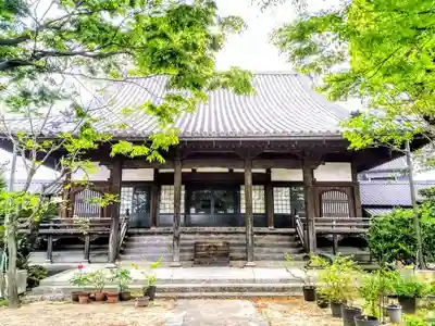 光照寺の本殿・本堂