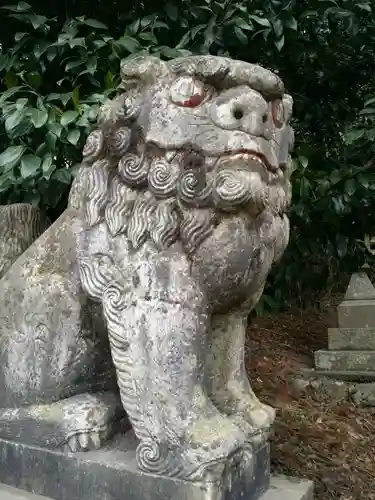 上色見熊野座神社の狛犬